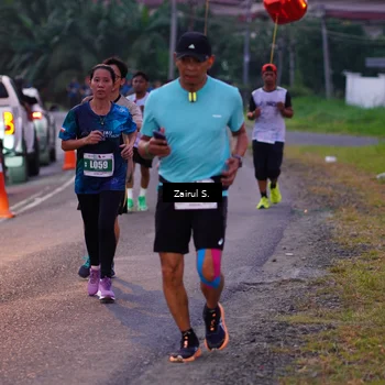 Runner Photo 4418437
