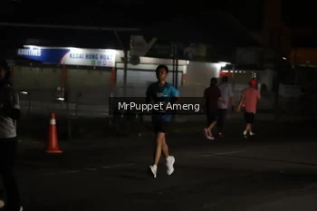 Runner Photo 4418438