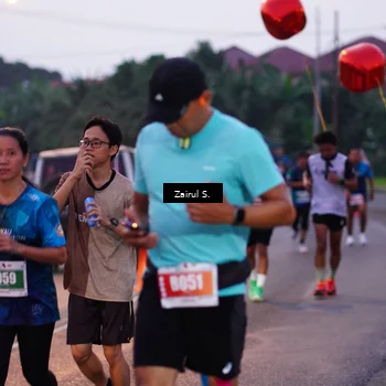 Runner Photo 4418457