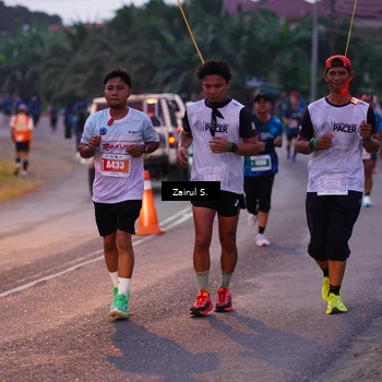 Runner Photo 4418476