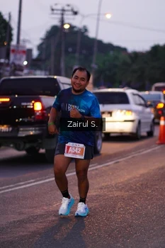 Runner Photo 4418496
