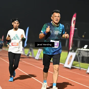 Runner Photo 4418508
