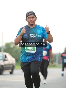 Runner Photo 4418514