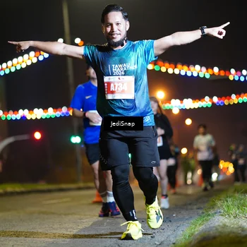 Runner Photo 4418563