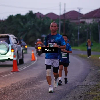 Runner Photo 4418653