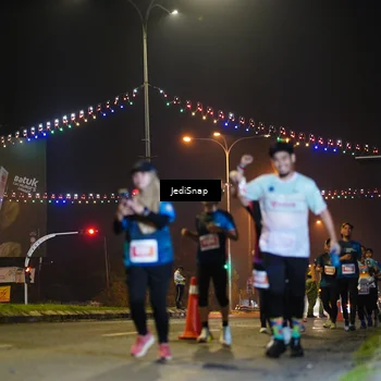 Runner Photo 4418664