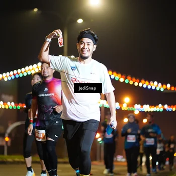 Runner Photo 4418689