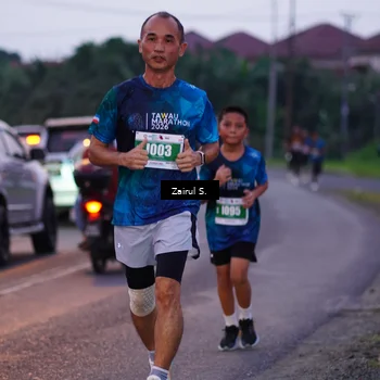 Runner Photo 4418696