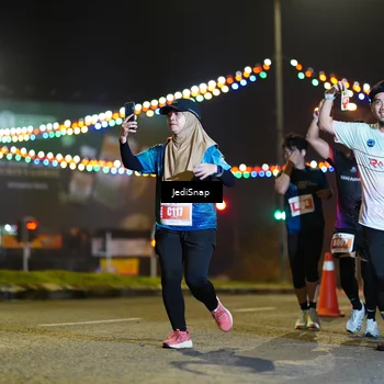 Runner Photo 4418738
