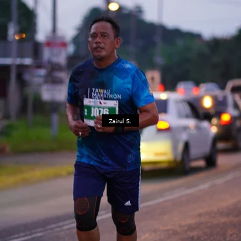 Runner Photo 4418758