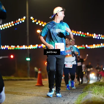 Runner Photo 4418812
