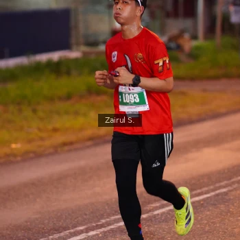 Runner Photo 4418845