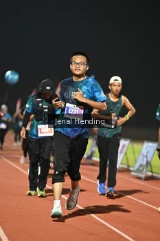 Runner Photo 4418868
