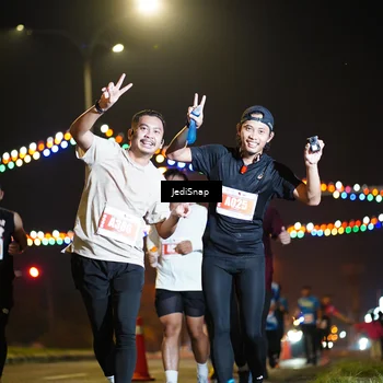 Runner Photo 4418977