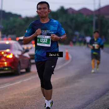 Runner Photo 4418998