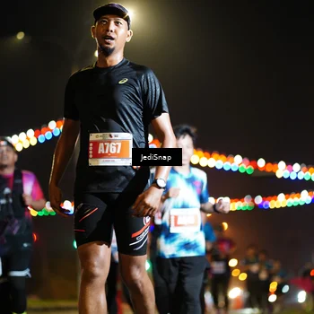 Runner Photo 4419073