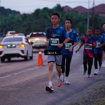 Runner Photo 4419141