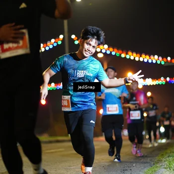 Runner Photo 4419156