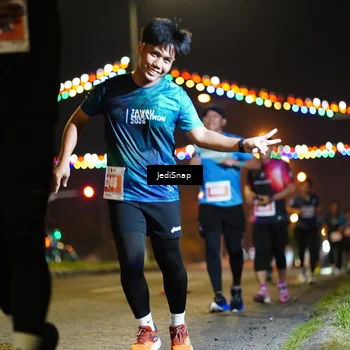 Runner Photo 4419163