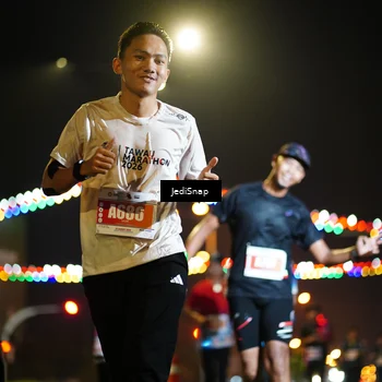 Runner Photo 4419207