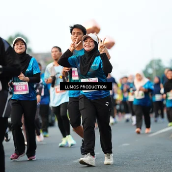 Runner Photo 4419335