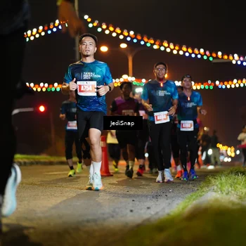 Runner Photo 4419347