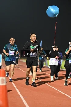 Runner Photo 4419379