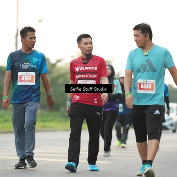 Runner Photo 4419475