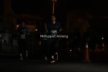Runner Photo 4419509