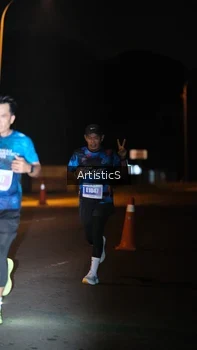 Runner Photo 4419551