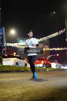 Runner Photo 4419651