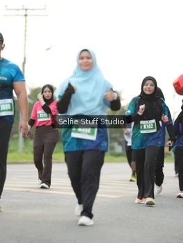 Runner Photo 4419700