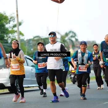 Runner Photo 4419763