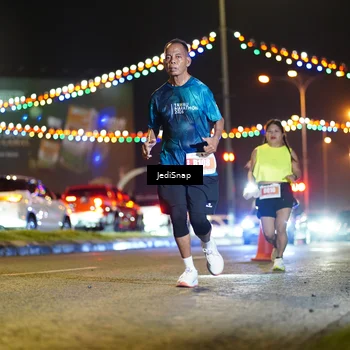 Runner Photo 4419772