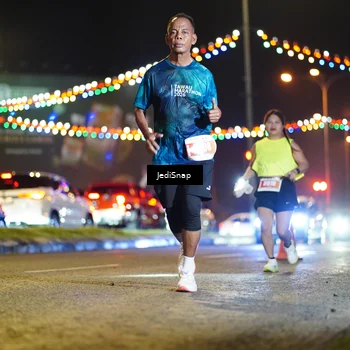 Runner Photo 4419777