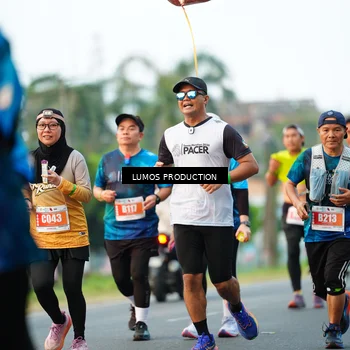 Runner Photo 4419853