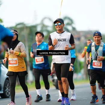 Runner Photo 4419862