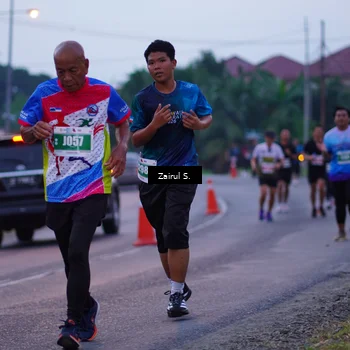 Runner Photo 4419898
