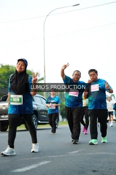 Runner Photo 4419973