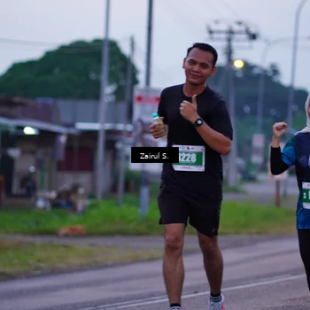Runner Photo 4420012