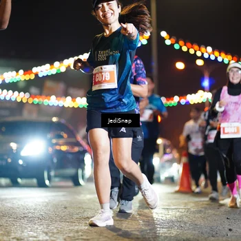 Runner Photo 4420030