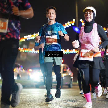Runner Photo 4420054