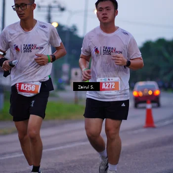 Runner Photo 4420096
