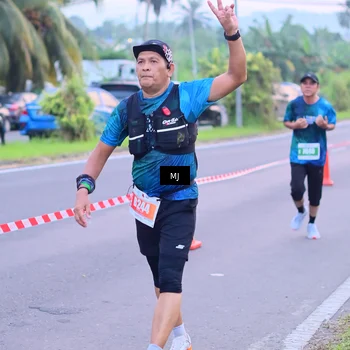 Runner Photo 4420174
