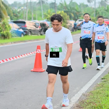 Runner Photo 4420224