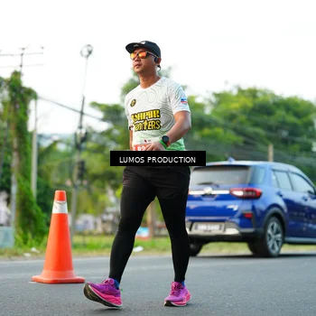 Runner Photo 4420241
