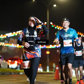 Runner Photo 4420342