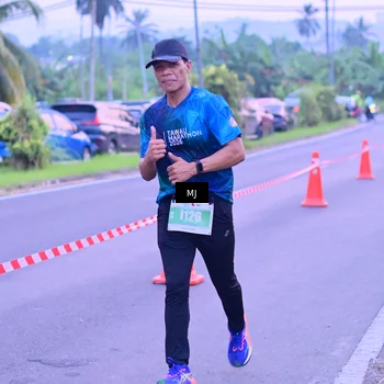 Runner Photo 4420403