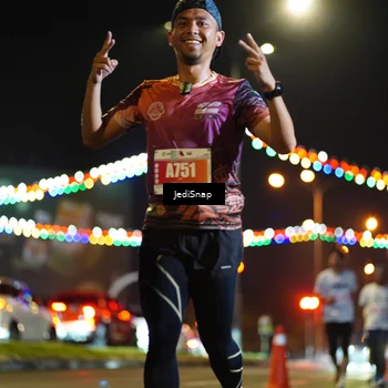 Runner Photo 4420424