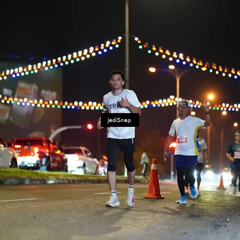 Runner Photo 4420461